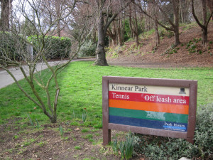 Kinnear Park sign